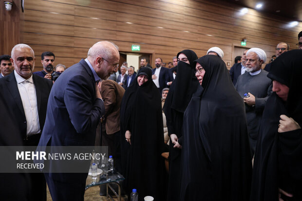 آیین پاسداشت روز مقاومت و پایداری