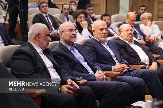 آیین پاسداشت روز مقاومت و پایداری