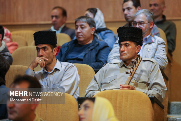 نخستین همایش «عاشیق» های استان اردبیل