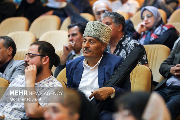 نخستین همایش «عاشیق» های استان اردبیل