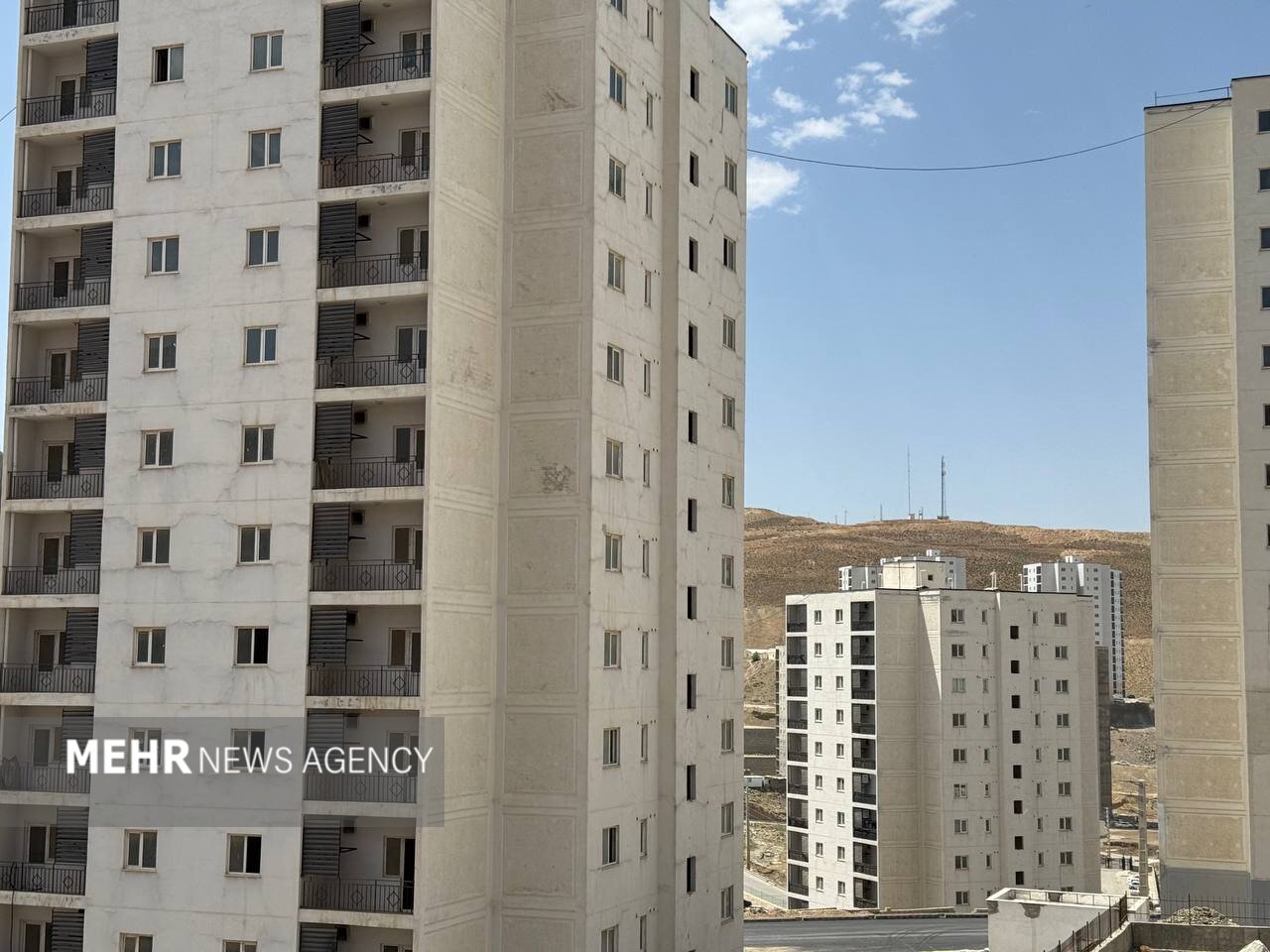 اتباع،كشور،خروج،ماليات،غيرمجاز،اجاره،قرارداد،مسكن،مالي،حوزه، ...