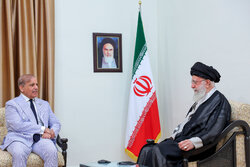 Ayetullah Hamanei Pakistan heyetini kabul etti