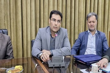 خدمت به مردم باید سرلوحه امور مسئولان باشد