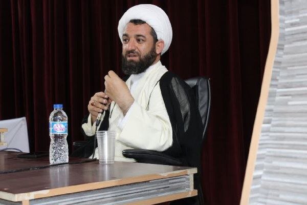 تاکید امام جمعه دهدشت بر تشکیل شورای زکات در روستاها