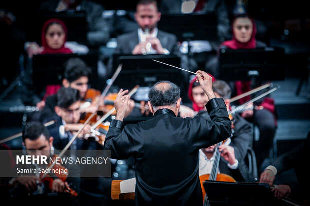 اجرای سمفونی «فلک الافلاک» در تالار وحدت