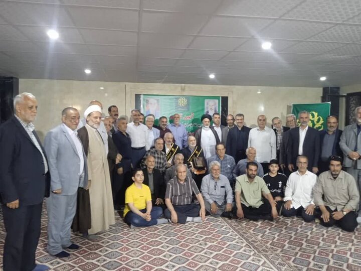 ۲ پیر غلام حسینی (ع) خرمآباد تکریم شدند