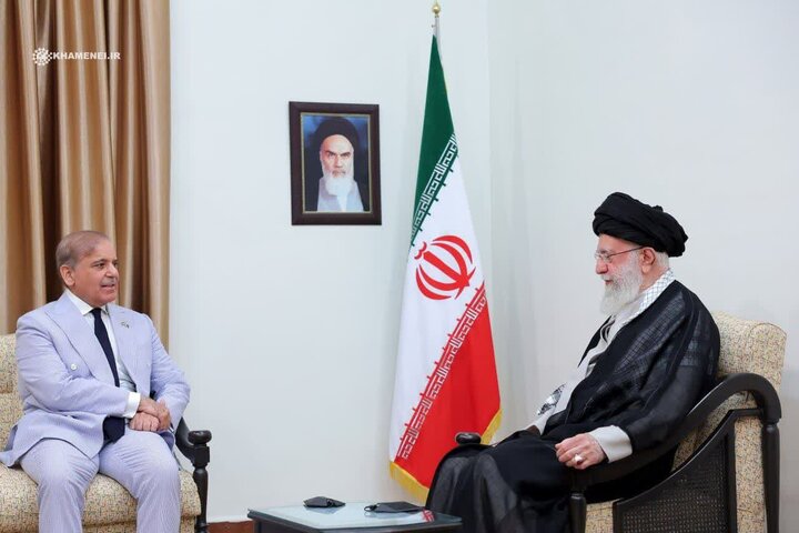 Ayetullah Hamanei, Pakistan'ın Filistin tutumunu takdir etti