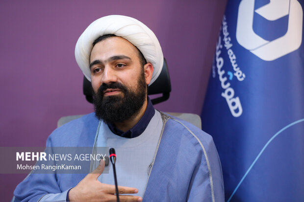 نشست هم اندیشی «بررسی الگوهای جدید رابطه و راهکارهای نوین ازدواج»
