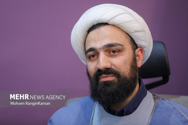 نشست هم اندیشی «بررسی الگوهای جدید رابطه و راهکارهای نوین ازدواج»