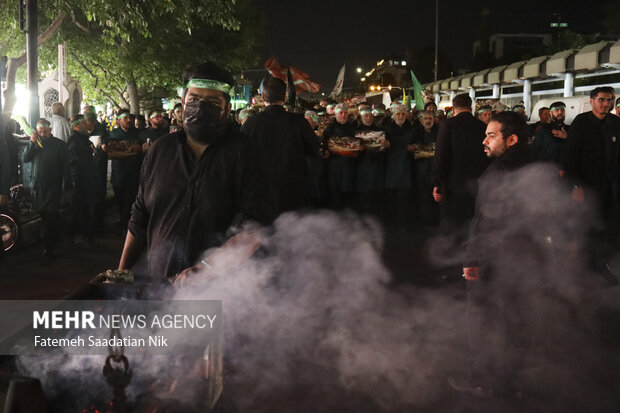 عزاداری به مناسبت شب شهادت امام جواد (ع) در مشهد