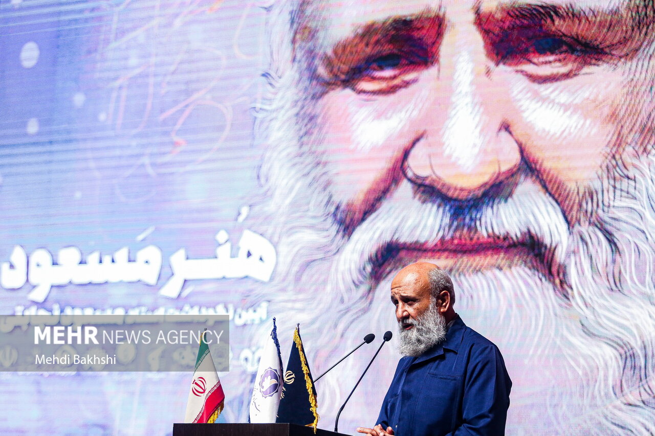 نمايشگاه،آثار،هنري،هنر،گالري،نقاشي،سالگادو،هنرهاي،هنرمند،برگ ...