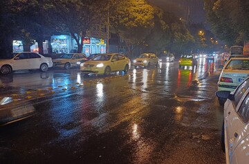 شروع بارش باران بهاری در تبریز