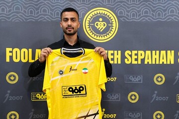 عارف حاجی‌عیدی: با تمام وجود برای سپاهان بازی می‌کنم