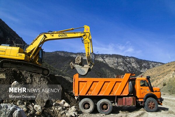 Russia companies seek joint production of equipment with Iran