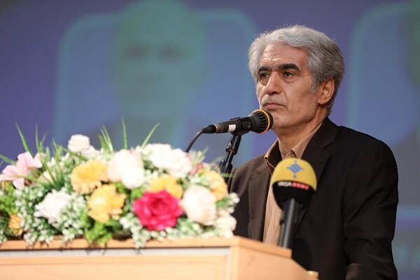 سرپرست دانشگاه صنعتی امیرکبیر خواستار بازگشت نخبگان ایرانی به کشور شد