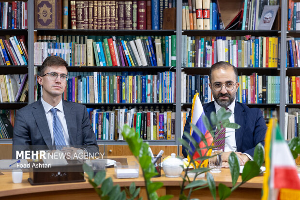 بازدید معاون سفیر روسیه در تهران از خبرگزاری مهر