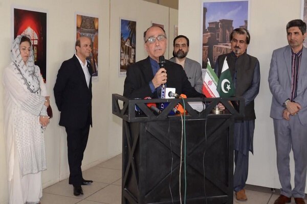 Pakistan'da Şiraz’ın turistik yerlerini tanıtan sergi açıldı (+Foto)