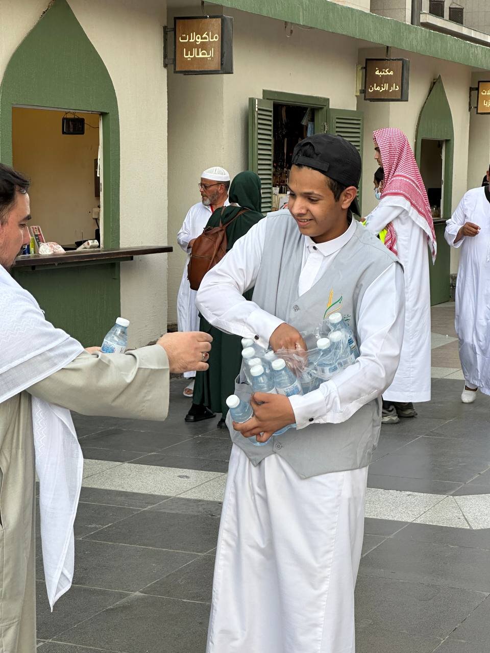 Mescid-i Nebevî: Bir ümmetin merhamet sofrası