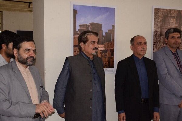 Pakistan'da Şiraz’ın turistik yerlerini tanıtan sergi açıldı (+Foto)