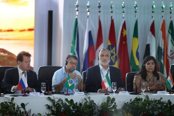 انتقاد زاکانی از جنایات صهیونیست‌ها در اجلاس بریکس‌ پلاس