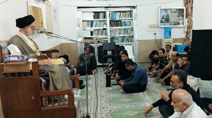 امامجمعه دیر: با شادی مردم مشکل نداریم