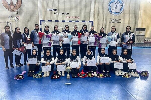 دختران نوجوان هندبال در تورنمنت ازبکستان سوم شدند
