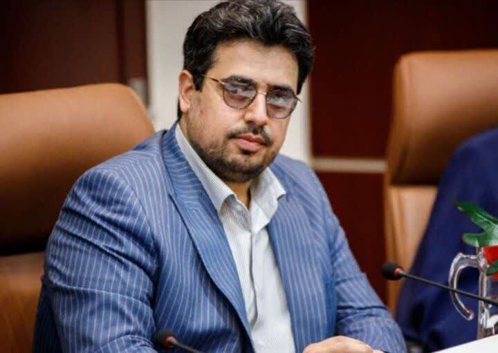 هنر انقلابی سفیر ازدواج ساده و علوی است