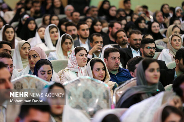 جشن ازدواج دانشجویی در اردبیل