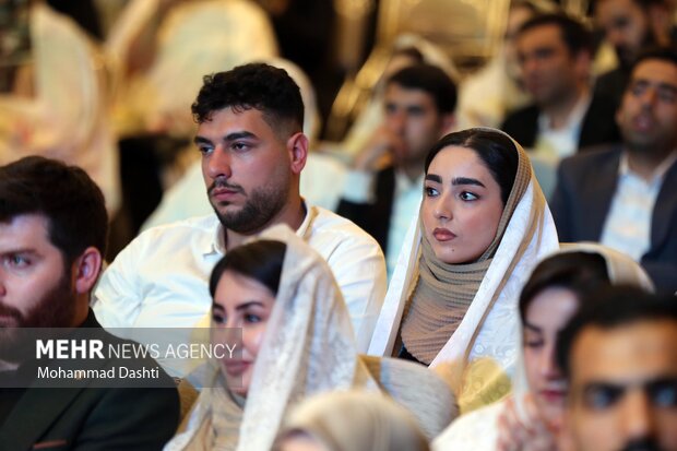 جشن ازدواج دانشجویی در اردبیل
