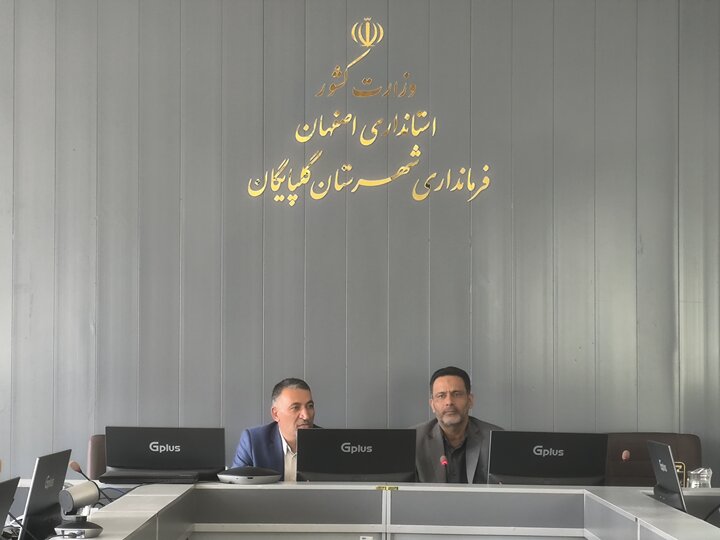 تسهیل پرداخت وامهای خرد گامی مؤثر در حمایت از مردم است