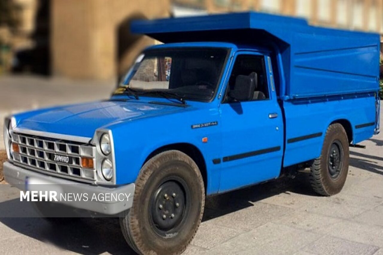 توقیف یک دستگاه خودرو فاقد پلاک به علت ایجاد مزاحمت در تالش توقیف یک دستگاه خودرو فاقد پلاک به علت ایجاد مزاحمت در تالش