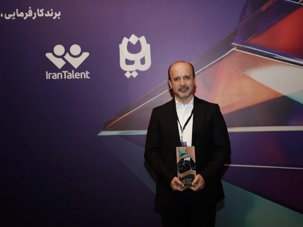 ایرانسل انتخاب اول کارجویان شناخته شد