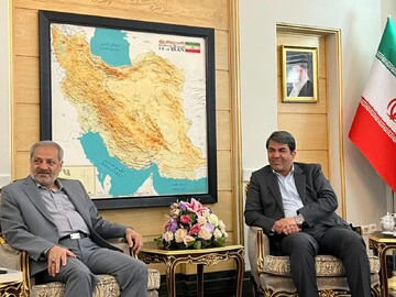 وزیر آموزش و پرورش وارد شهرستان جیرفت شد