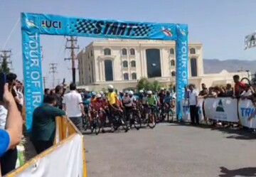 آغاز مرحله سوم تور بین المللی دوچرخه سواری ایران- آذربایجان