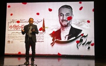 روایت علاقه شهید امیرعبداللهیان به شعر؛ شعرخوانی به یاد سردار دیپلماسی
