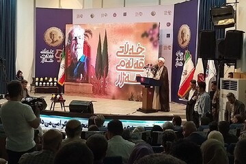 نوێنەری ڕێبەری باڵای ئێران لە کوردستان: حکوومەت پیشوازی لە پەرەسەندنی زمانی کوردی دەکات