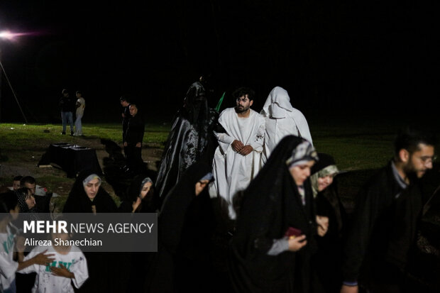 نمایش میدانی «ساعت به وقت بهشت» در فومن