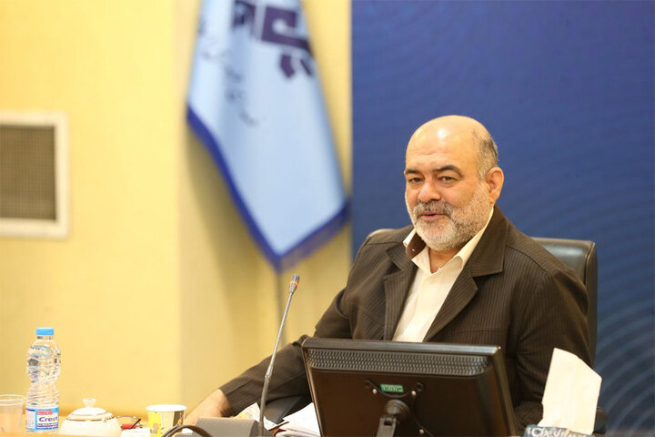 افتتاح «رادیو محرم» توسط معاون صدا؛ ۱ هزار و ۱۸۶ ساعت برنامه داریم