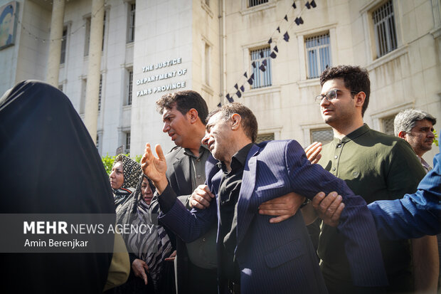 تشییع پیکر «قاضی شهید احسان باقری» در شیراز
