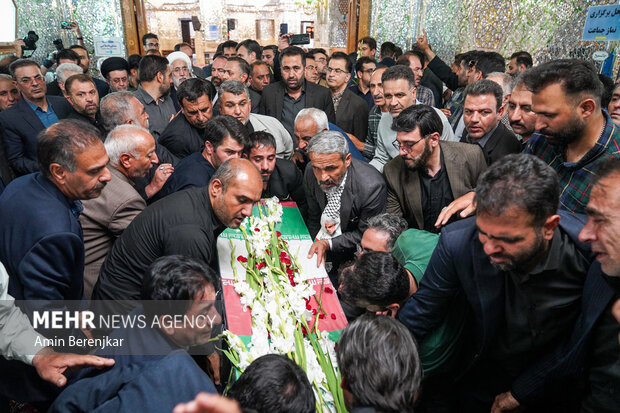 تشییع پیکر «قاضی شهید احسان باقری» در شیراز