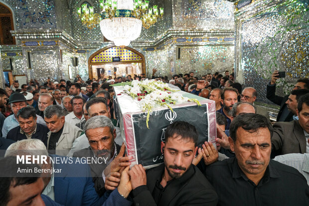تشییع پیکر «قاضی شهید احسان باقری» در شیراز