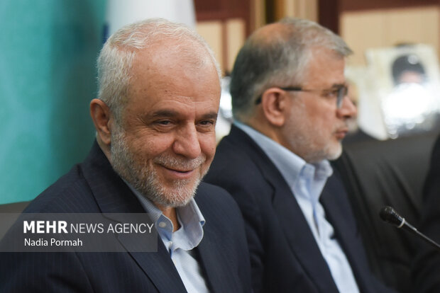 امضای تفاهم نامه مشترک بنیاد شهید کشور با استاندار البرز
