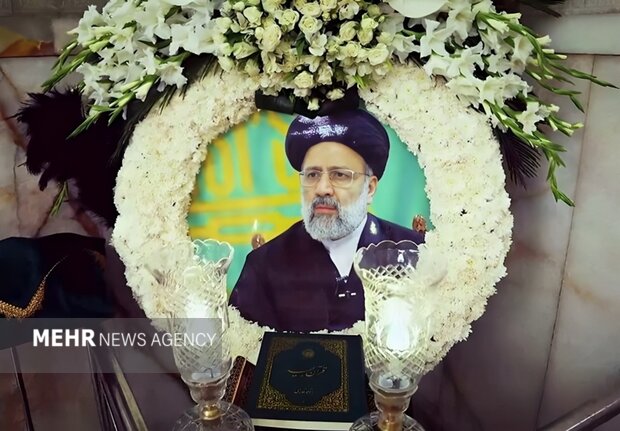 حضور رئیس قوه قضاییه بر مزار شهید رئیسی