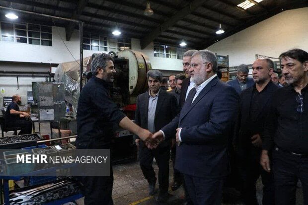 رصد چالش‌های اشتغال و تولید در بازدید استاندار تهران از جاجرود