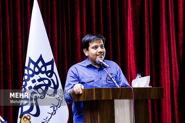 محفل طنز قمپز حوزه هنری استان قم