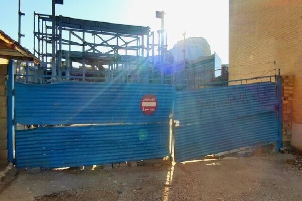 تالار 17 ساله یاسوج؛آهن های درهم تنیده ای که فرهنگ و هنر را طلسم کردند