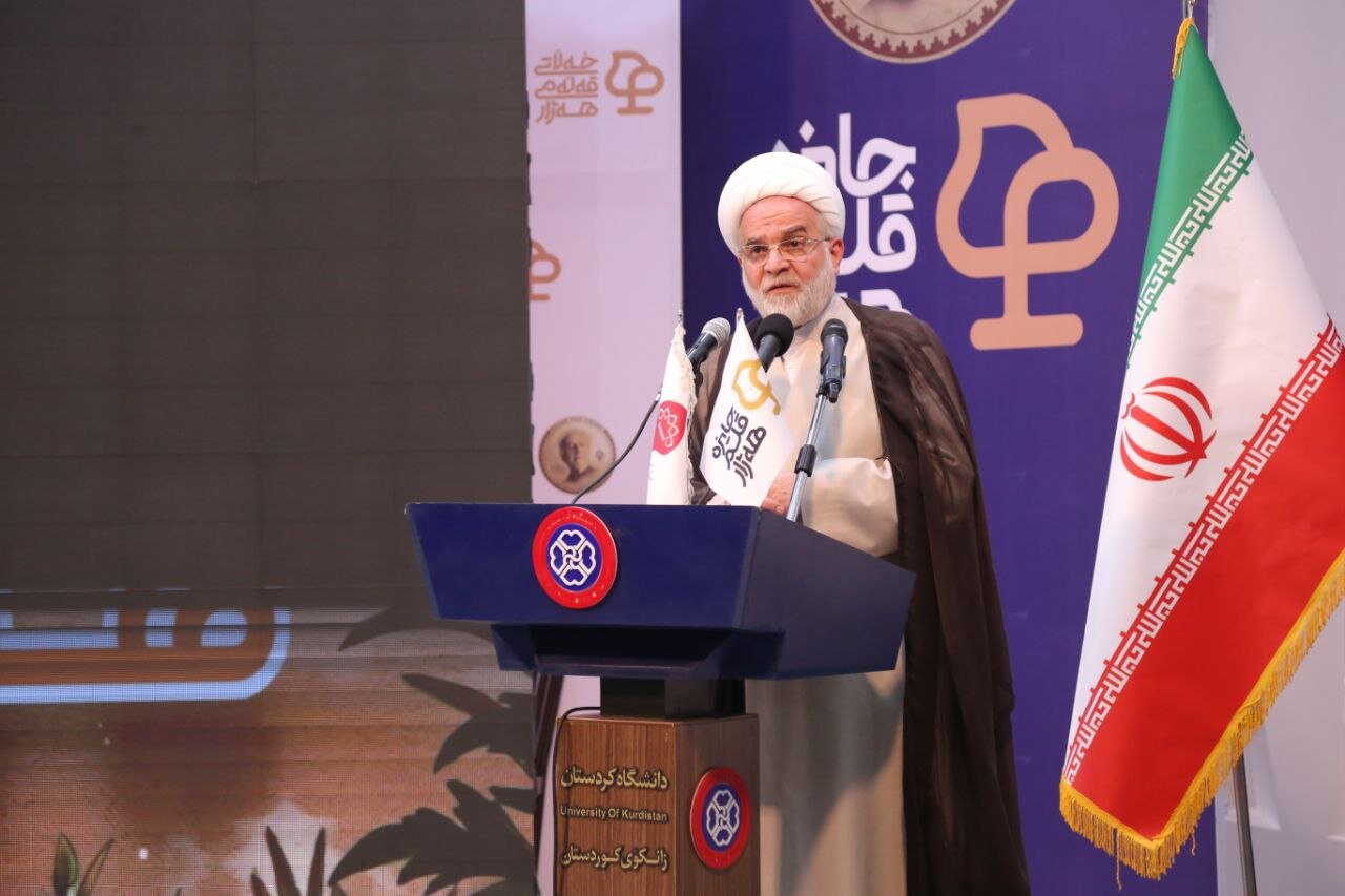 زبان،احترام،فارسي،اشاره،ماموستا،ترويج