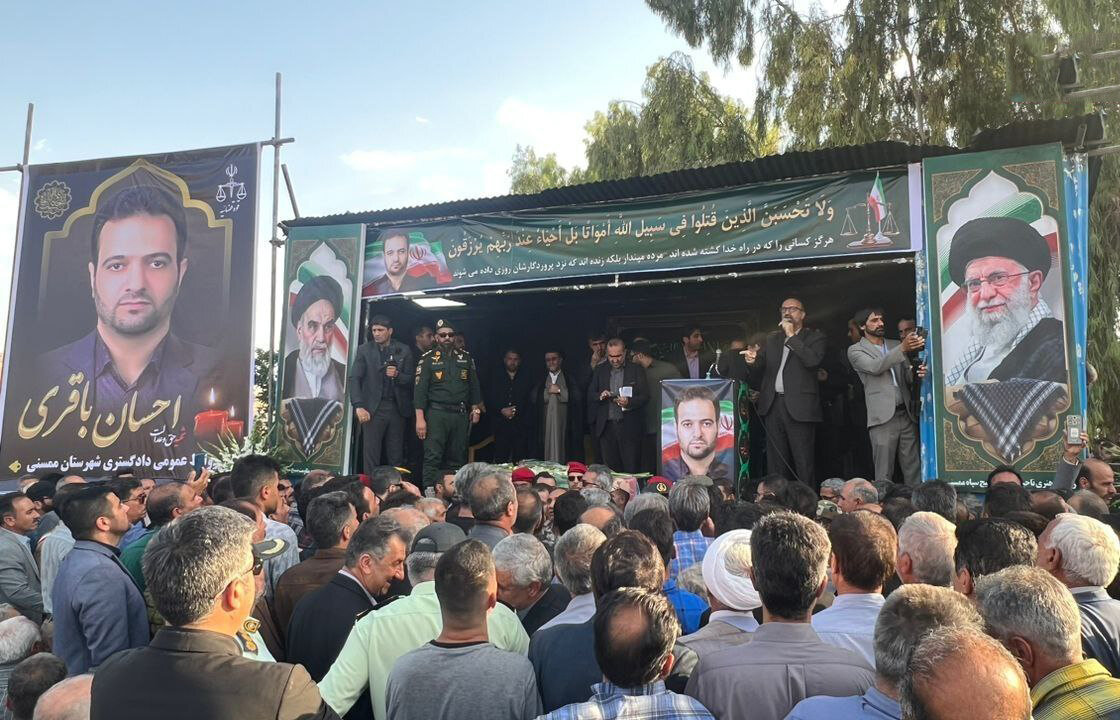برگزاری مراسم تشییع و تدفین «قاضی شهید احسان باقری» در ممسنی فارس