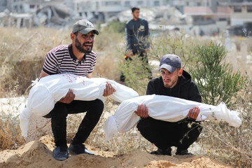 At least 15 killed in Israeli shelling of southern Gaza