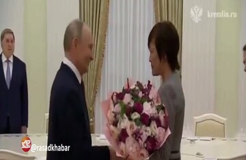 VIDEO: Putin offers warm welcome to teary Akie Abe in Moscow